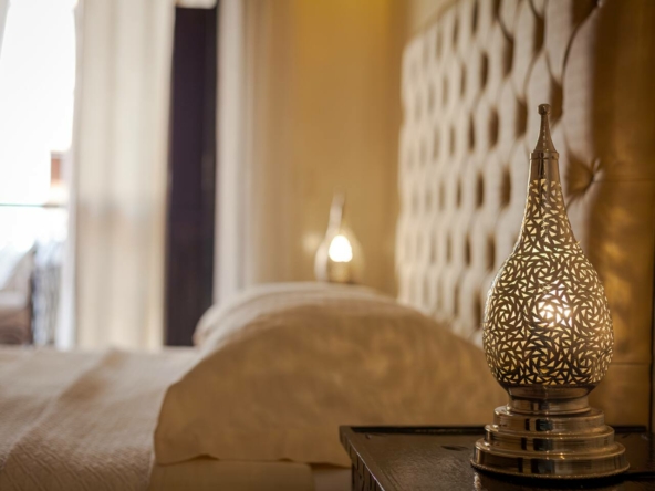 1e7946d1-809e-41cc-8ef4-4b7f04923941