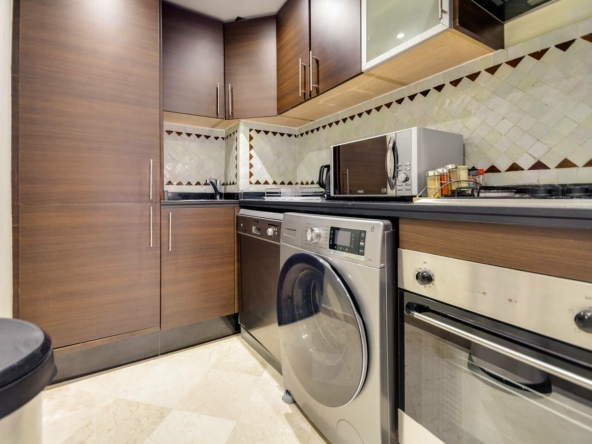 361b9a32-ba9e-4169-afff-90e1fa9df7b2