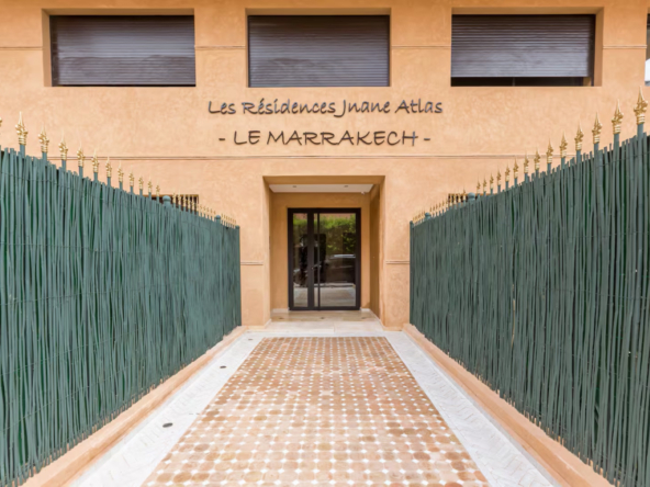 c859cf36-34a2-4447-aad0-211a44f376a4 (Grande)