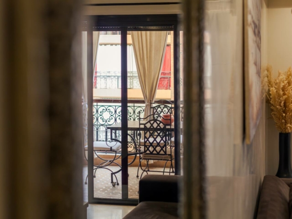 e1df581f-4da5-4018-9e97-3dc7d5715545