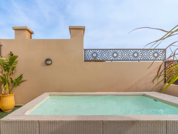 e7ffa460-4218-4fda-8c4e-cf7c2c5c0002 (Grande)